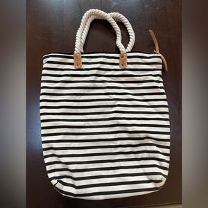 ☀️Summer & rose tote bag, cream with black stripes☀️